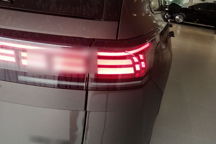 Used Volkswagen Teramont 2025 Tiguan Pro 450TSI Four-Wheel Drive Summit Edition Right Rear Taillight
