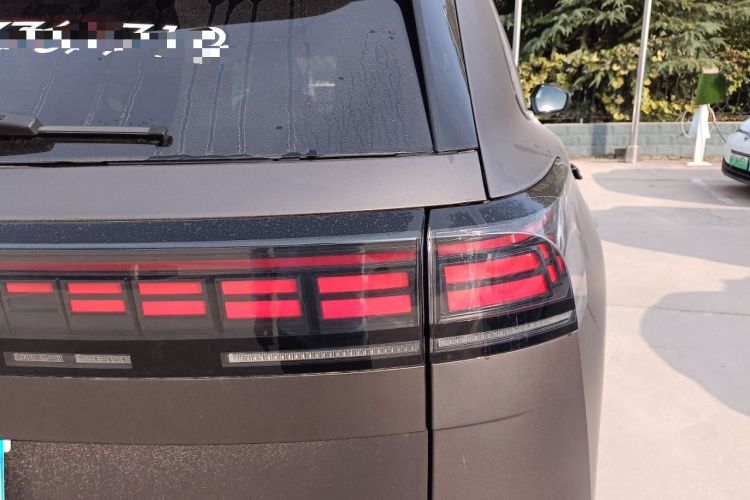 Used Volkswagen Teramont 2025 Tiguan Pro 450TSI Four-Wheel Drive Summit Edition Right Rear Taillight