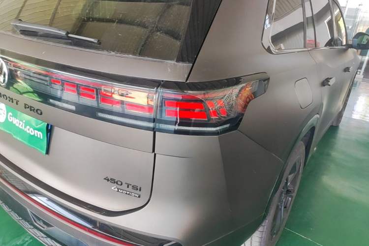 Used Volkswagen Teramont 2025 Tiguan Pro 450TSI Four-Wheel Drive Summit Edition Right Rear Taillight