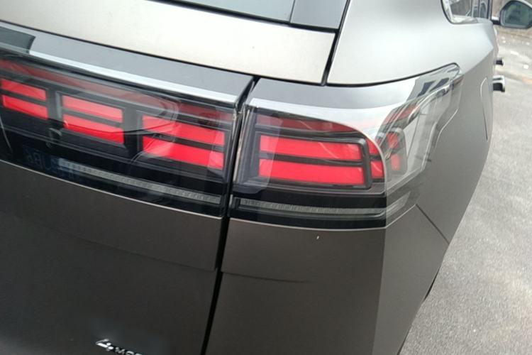 Used Volkswagen Teramont 2025 Tiguan Pro 450TSI Four-Wheel Drive Summit Edition Right Rear Taillight
