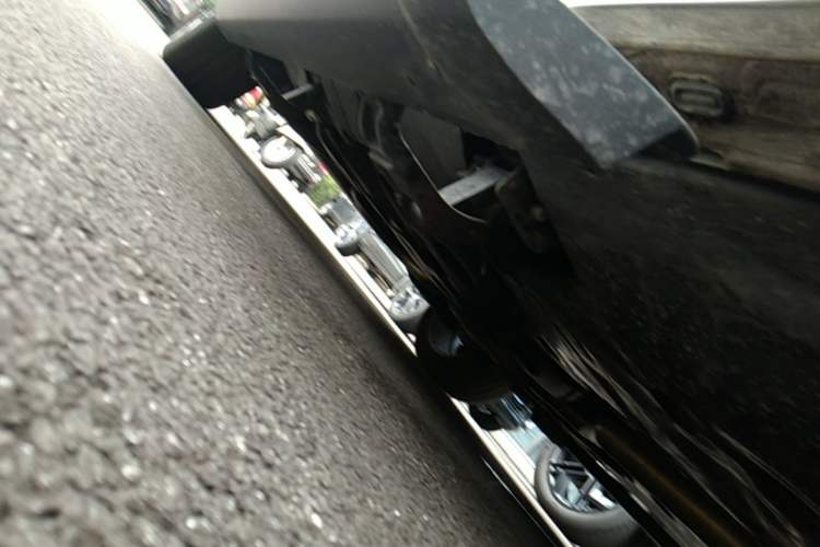 Used Volkswagen Teramont 2025 Tiguan Pro 450TSI Four-Wheel Drive Summit Edition Right Side Sill