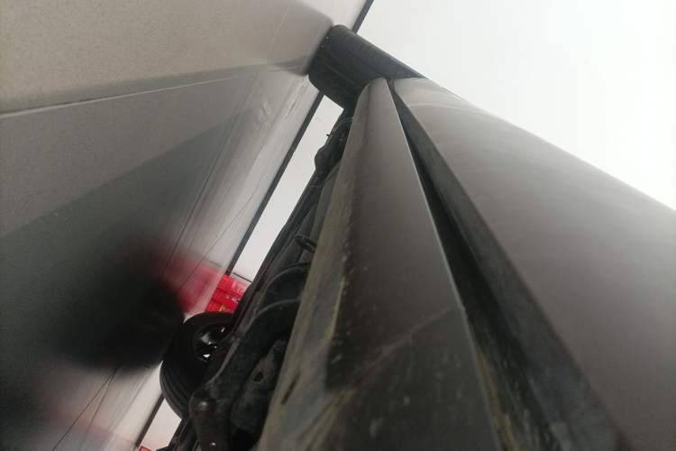 Used Volkswagen Teramont 2025 Tiguan Pro 450TSI Four-Wheel Drive Summit Edition Right Side Sill