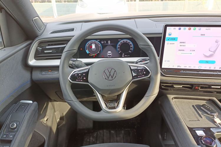 Used Volkswagen Teramont 2025 Tiguan Pro 450TSI Four-Wheel Drive Summit Edition Steering Wheel