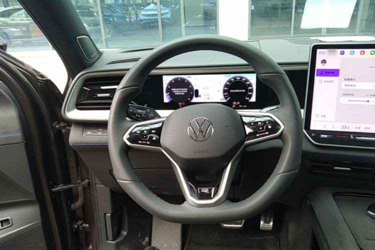 Used Volkswagen Teramont 2025 Tiguan Pro 450TSI Four-Wheel Drive Summit Edition Steering Wheel