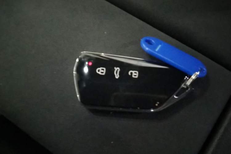 Used Volkswagen Teramont 2025 Tiguan Pro 450TSI Four-Wheel Drive Summit Edition Vehicle Key