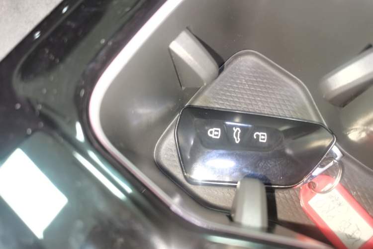 Used Volkswagen Teramont 2025 Tiguan Pro 450TSI Four-Wheel Drive Summit Edition Vehicle Key