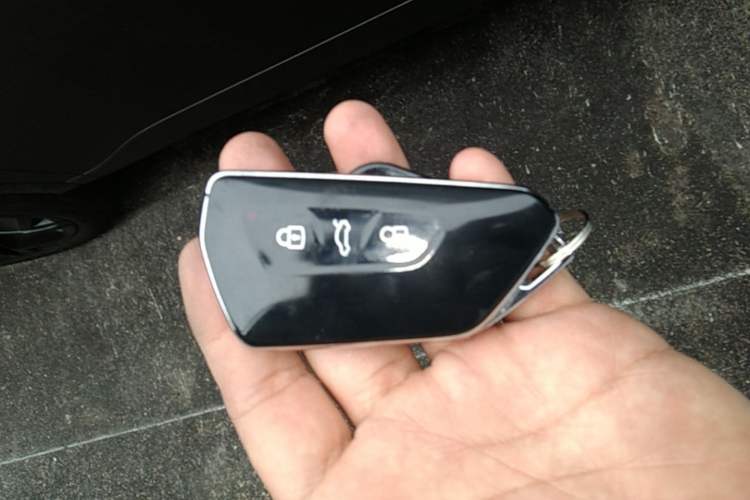 Used Volkswagen Teramont 2025 Tiguan Pro 450TSI Four-Wheel Drive Summit Edition Vehicle Key
