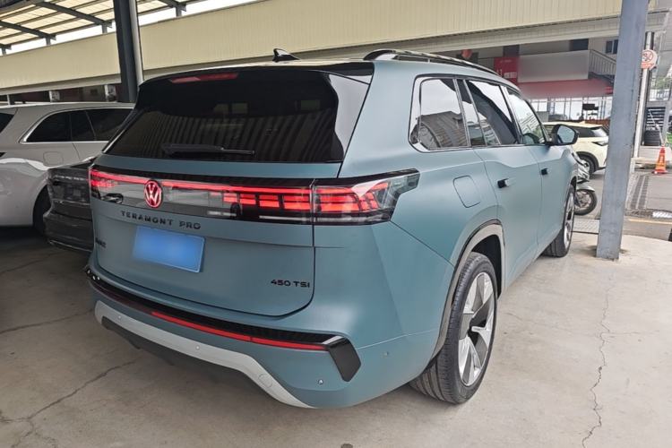 Used Volkswagen Teramont 2025 Tiguan Pro 450TSI 4Motion Crosswind Edition Rear Right 45 Deg