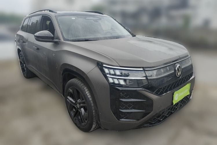 Used Volkswagen Teramont 2025 Tiguan Pro 450TSI Four-Wheel Drive Summit Edition Front Right 45 Deg