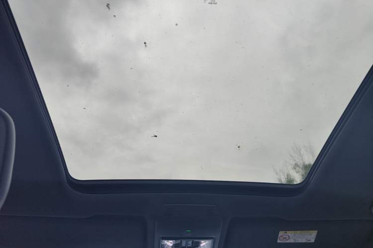 Used Volkswagen Teramont 2025 Tiguan Pro 450TSI Four-Wheel Drive Summit Edition Headliner