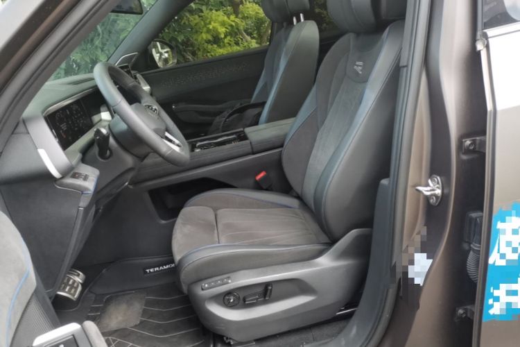 Used Volkswagen Teramont 2025 Tiguan Pro 450TSI Four-Wheel Drive Summit Edition Left Front Seat