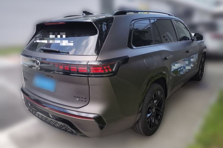 Used Volkswagen Teramont 2025 Tiguan Pro 450TSI Four-Wheel Drive Summit Edition Rear Right 45 Deg