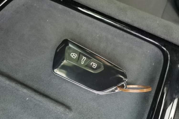 Used Volkswagen Teramont 2025 Tiguan Pro 450TSI Four-Wheel Drive Summit Edition Vehicle Key