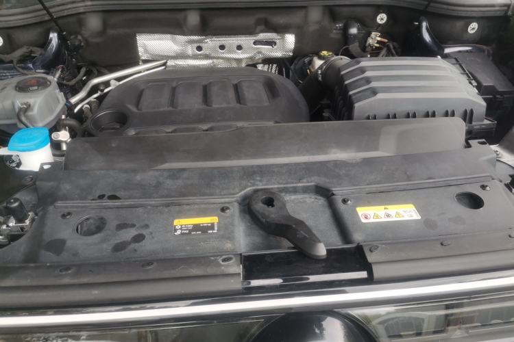 Used Volkswagen Teramont 2025 Tiguan Pro 450TSI 4Motion Crosswind Edition Engine Bay