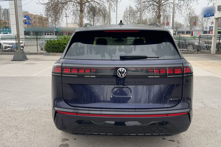 Used Volkswagen Teramont 2025 Tiguan Pro 450TSI Four-Wheel Drive Summit Edition Exterior 4