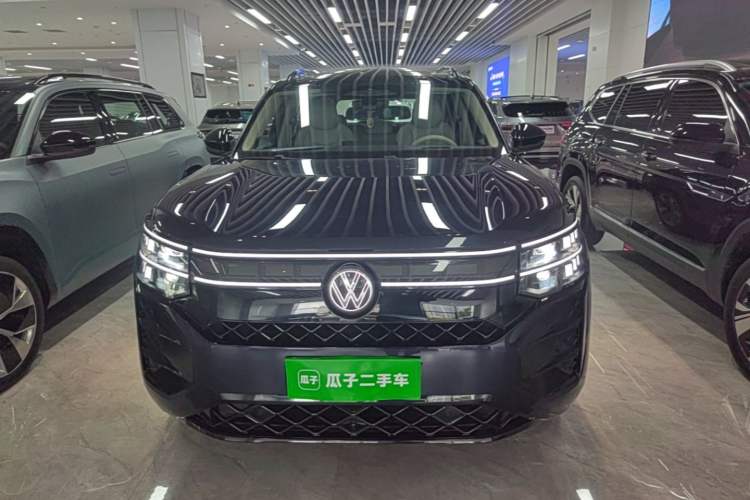 Used Volkswagen Teramont 2025 Tiguan Pro 450TSI 4Motion Crosswind Edition Front