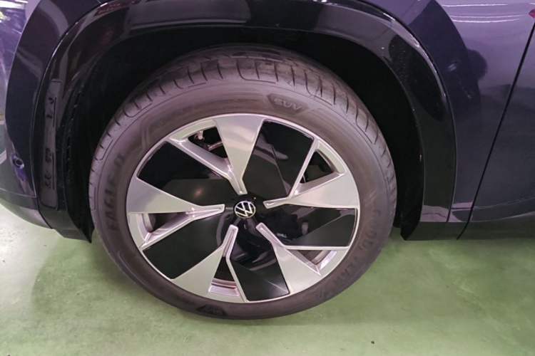 Used Volkswagen Teramont 2025 Tiguan Pro 450TSI 4Motion Crosswind Edition Left Front Wheel Hub