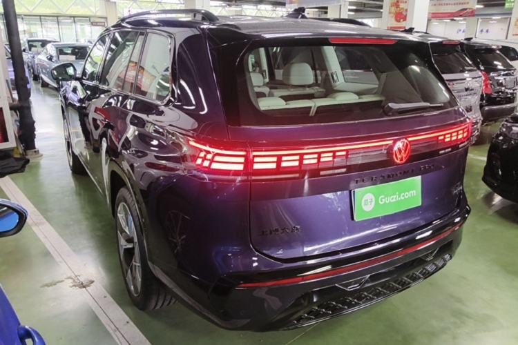 Used Volkswagen Teramont 2025 Tiguan Pro 450TSI 4Motion Crosswind Edition Rear Left 45 Deg