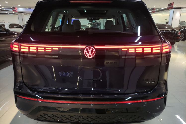Used Volkswagen Teramont 2025 Tiguan Pro 450TSI 4Motion Crosswind Edition Rear