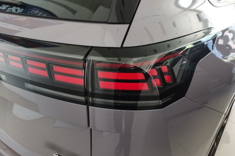 Used Volkswagen Teramont 2025 Tiguan Pro 450TSI Four-Wheel Drive Summit Edition Right Rear Taillight