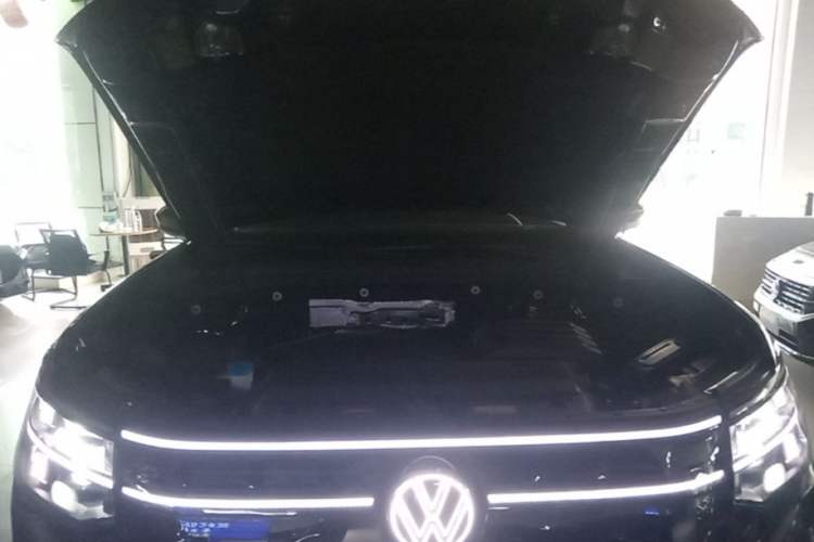 Used Volkswagen Teramont 2026 Model, Tiguan Pro 450TSI Four-Wheel Drive Summit Edition Engine Bay