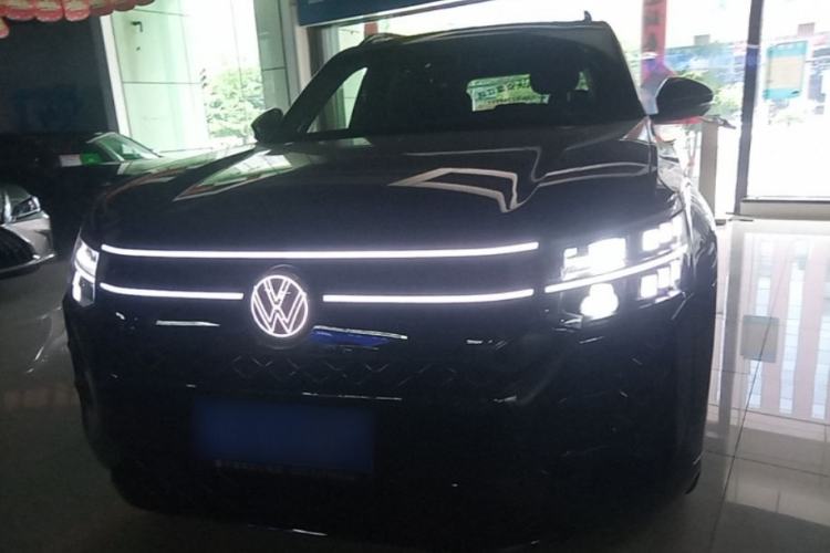 Used Volkswagen Teramont 2026 Model, Tiguan Pro 450TSI Four-Wheel Drive Summit Edition Front
