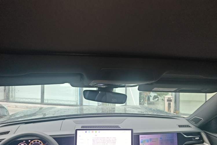 Used Volkswagen Teramont 2026 Model, Tiguan Pro 450TSI Four-Wheel Drive Summit Edition Headliner