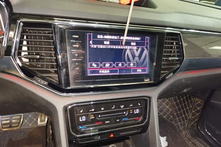 Used Volkswagen Teramont X 2019 380TSI Four-Wheel Drive Prestige Luxury Edition Audio And AC Panel