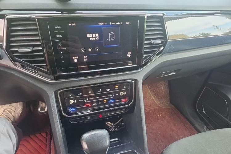 Used Volkswagen Teramont X 2019 380TSI Four-Wheel Drive Luxury Edition Audio And AC Panel