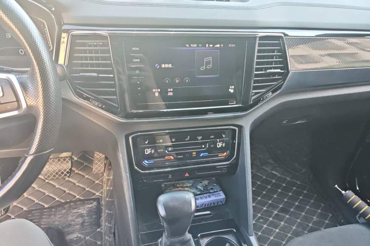 Used Volkswagen Teramont X 2019 330TSI Two-Wheel-Drive Prestige Luxury Edition Audio And AC Panel
