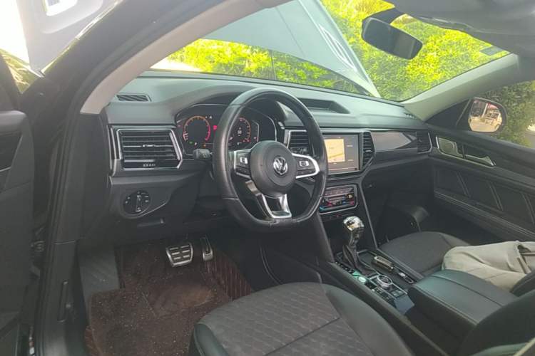 Used Volkswagen Teramont X 2019 380TSI Four-Wheel Drive Luxury Edition Center Console