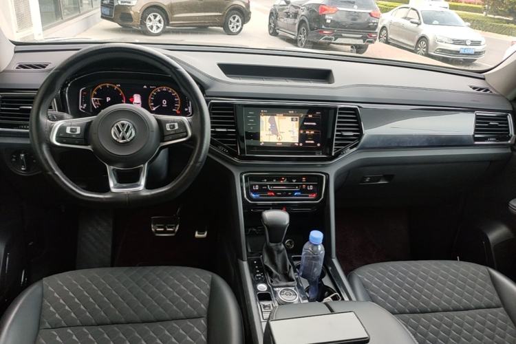 Used Volkswagen Teramont X 2019 380TSI Four-Wheel Drive Luxury Edition Center Console