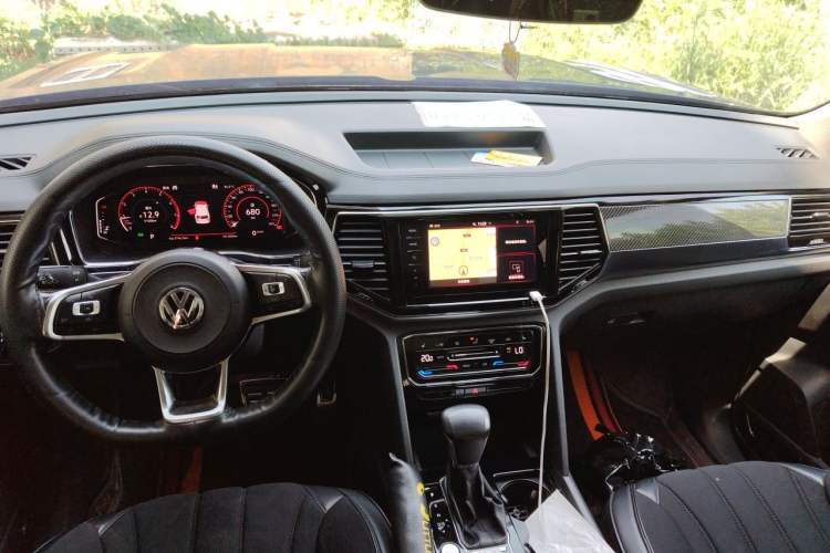 Used Volkswagen Teramont X 2019 380TSI Four-Wheel Drive Prestige Luxury Edition Center Console