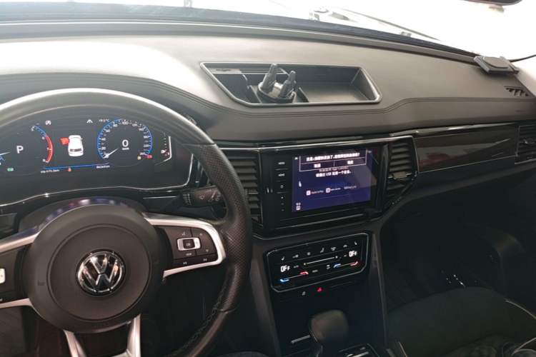 Used Volkswagen Teramont X 2019 380TSI Four-Wheel Drive Prestige Luxury Edition Center Console