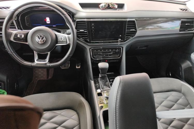 Used Volkswagen Teramont X 2019 380TSI Four-Wheel Drive Prestige Luxury Edition Center Console