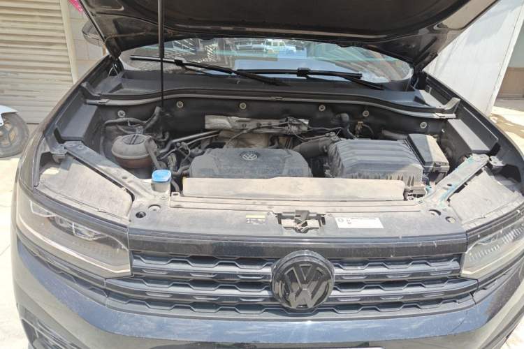 Used Volkswagen Teramont X 2019 330TSI Two-Wheel-Drive Prestige Luxury Edition Engine Bay
