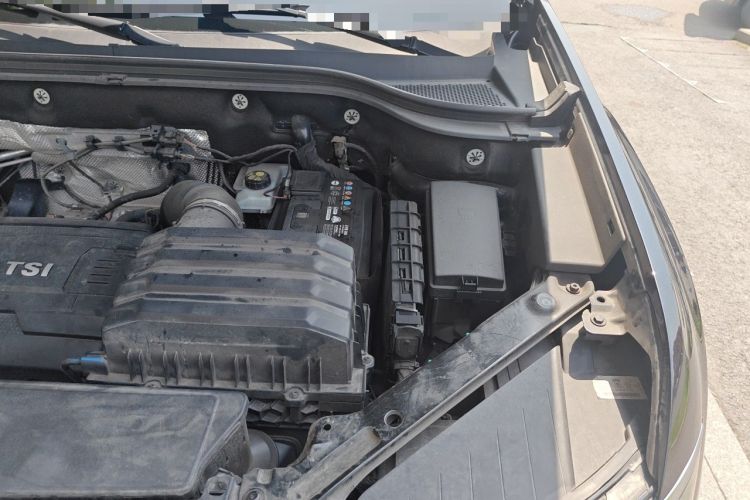 Used Volkswagen Teramont X 2019 380TSI Four-Wheel Drive Luxury Edition Engine Bay Left