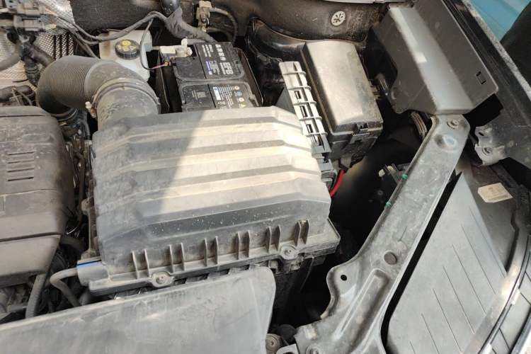 Used Volkswagen Teramont X 2019 380TSI Four-Wheel Drive Prestige Luxury Edition Engine Bay Left