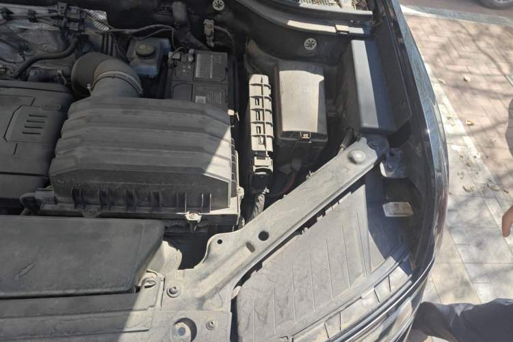 Used Volkswagen Teramont X 2019 380TSI Four-Wheel Drive Luxury Edition Engine Bay Left