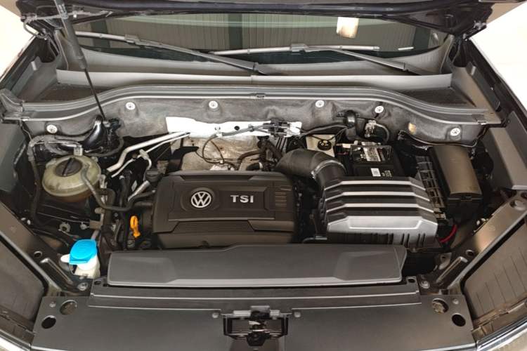 Used Volkswagen Teramont X 2019 380TSI Four-Wheel Drive Prestige Luxury Edition Engine Bay