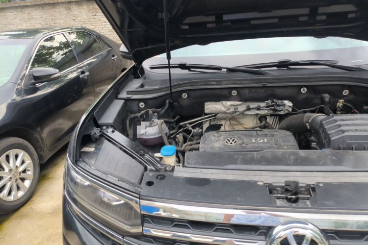 Used Volkswagen Teramont X 2019 380TSI Four-Wheel Drive Prestige Luxury Edition Engine Bay Right