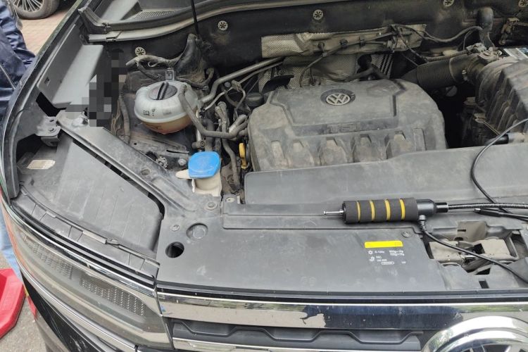 Used Volkswagen Teramont X 2019 330TSI Two-Wheel-Drive Prestige Luxury Edition Engine Bay Right