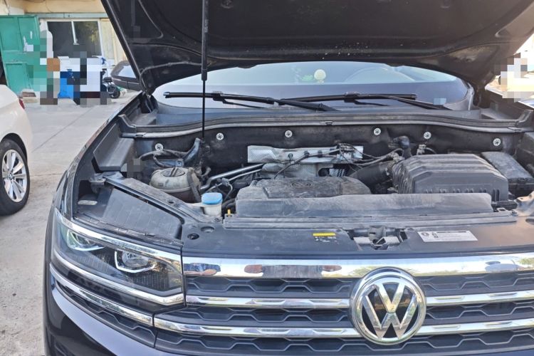 Used Volkswagen Teramont X 2019 330TSI Two-Wheel-Drive Prestige Luxury Edition Engine Bay Right