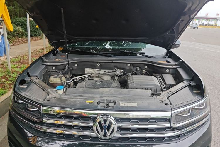 Used Volkswagen Teramont X 2019 330TSI Two-Wheel-Drive Prestige Luxury Edition Engine Bay