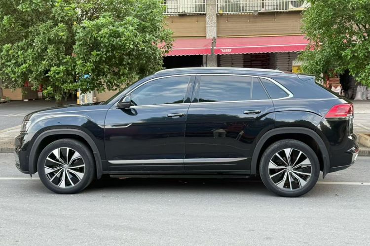 Used Volkswagen Teramont X 2019 330TSI Two-Wheel-Drive Prestige Luxury Edition Exterior 2