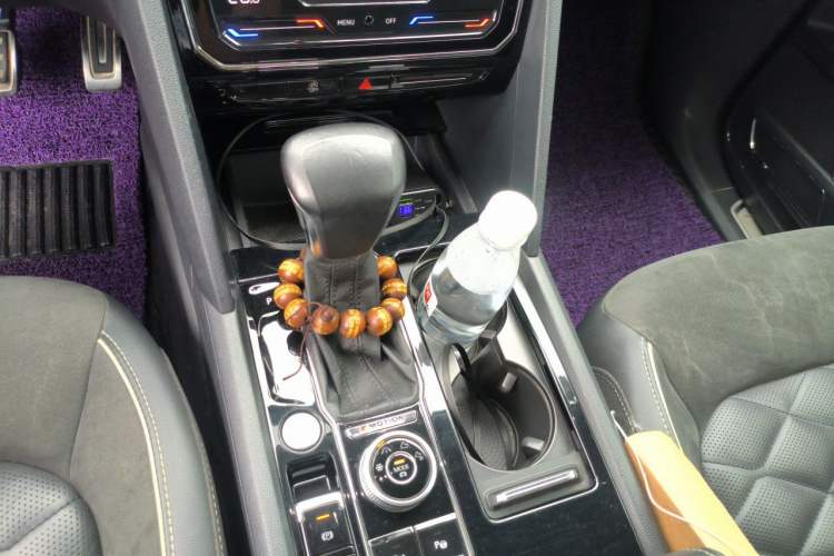 Used Volkswagen Teramont X 2019 380TSI Four-Wheel Drive Prestige Luxury Edition Gear Lever