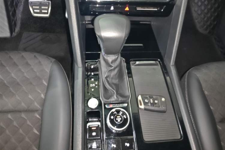 Used Volkswagen Teramont X 2019 380TSI Four-Wheel Drive Luxury Edition Gear Lever