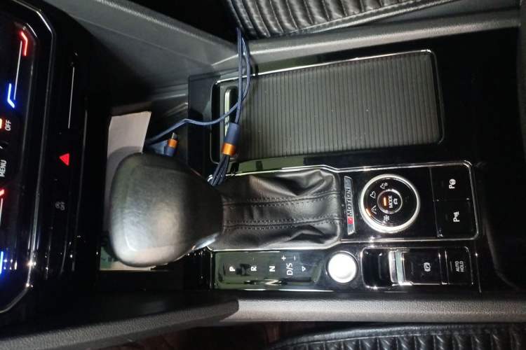 Used Volkswagen Teramont X 2019 380TSI Four-Wheel Drive Luxury Edition Gear Lever