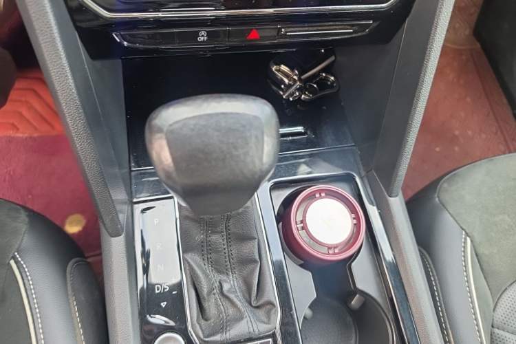 Used Volkswagen Teramont X 2019 380TSI Four-Wheel Drive Luxury Edition Gear Lever