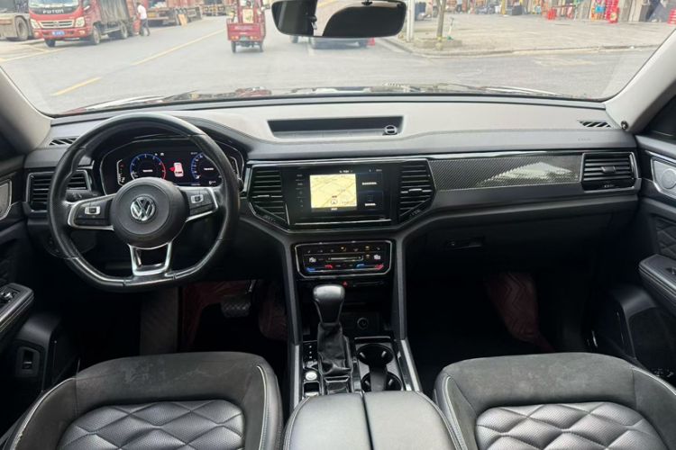 Used Volkswagen Teramont X 2019 330TSI Two-Wheel-Drive Prestige Luxury Edition Interior 1